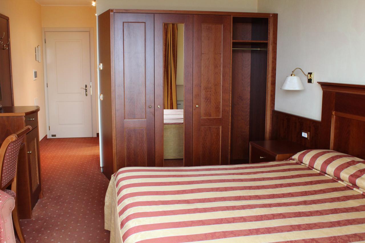 Hotel La Dolce Vita คาวาญอง เวโรเนเซ ภายนอก รูปภาพ